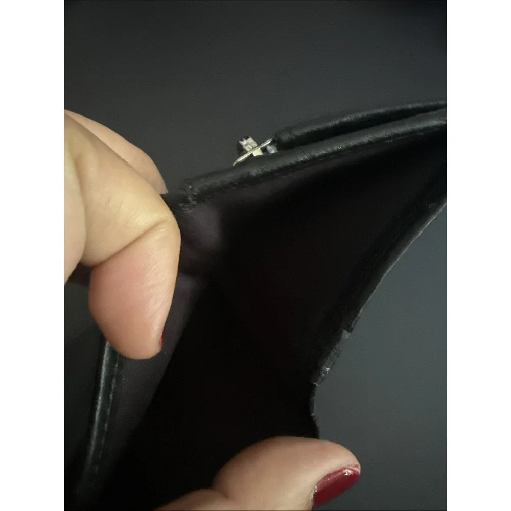 Safe Keeper Genuine Leather Black Mini Bifold Silver Zip. New.